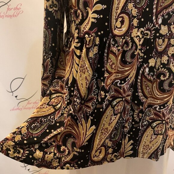 Lascana Venus. Size Medium. Long Sleeve. Pullover. Flowy & Relaxed Fit. B83. - Picture 6 of 8